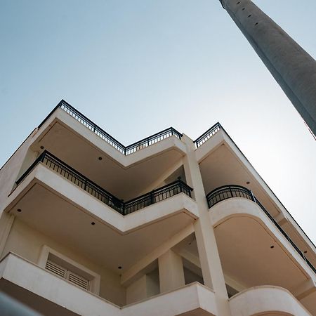 Beach Luxury Apartment Aiandion Bagian luar foto
